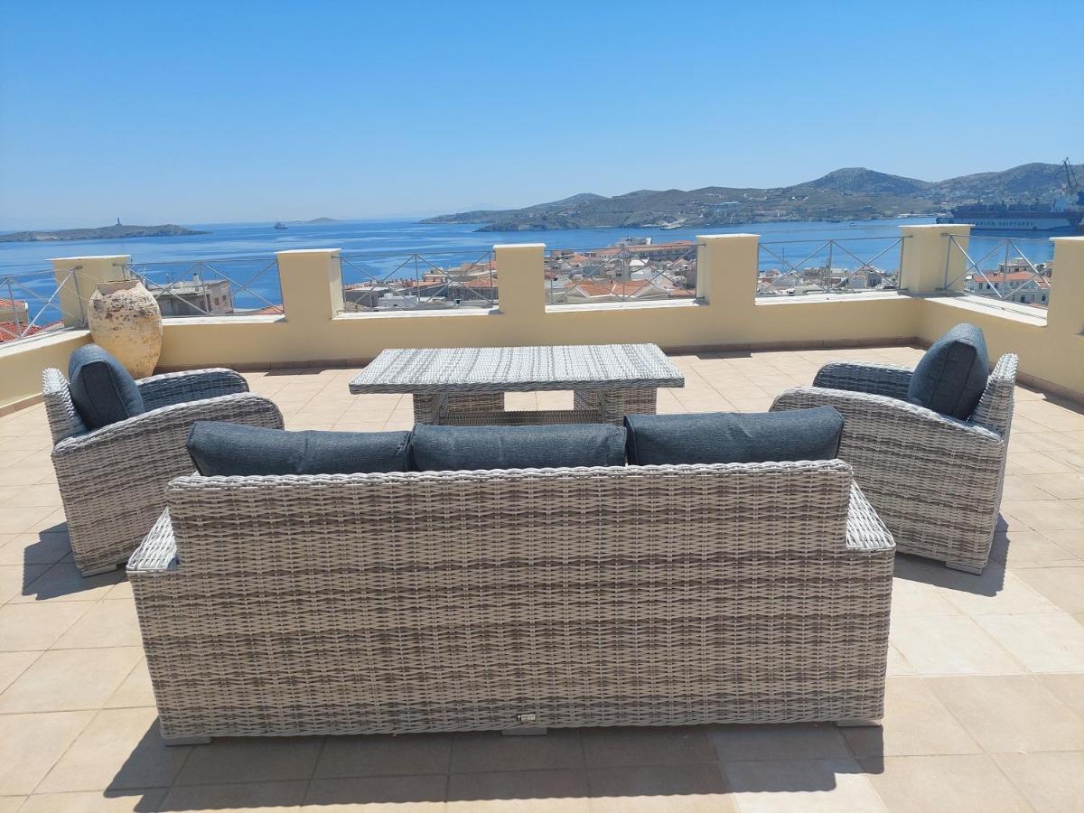 Hermes Penthouse Ermoupoli Exterior photo